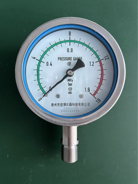 Precision Stainless Steel Pressure Gauge for Accurate Measurements